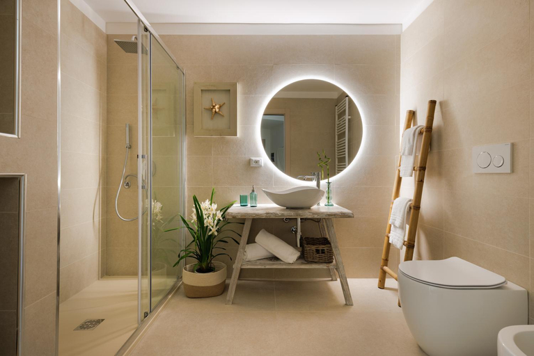 Bathroom, Nu Aria Taunus Relais, Ancona
