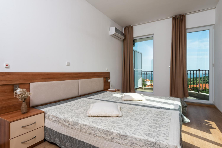 Bedroom 3, Villa Entre, Nesebar