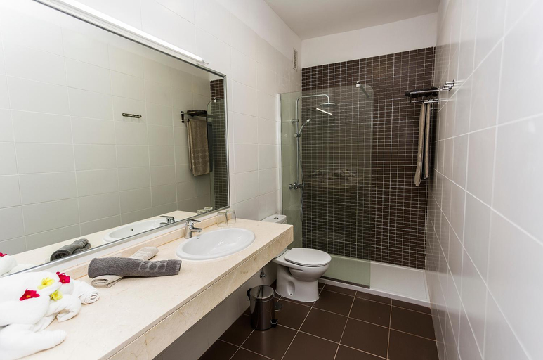 Bathroom 5, Coral Los Alisios, Santa Cruz de Tenerife