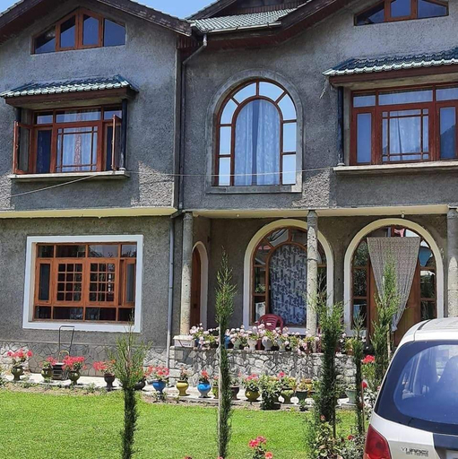 Others 5, Nature's Resort, Srinagar
