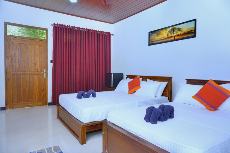 5, Golden Horizon Resort, Palugaswewa