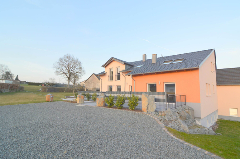 Exterior 3, Dreamy Holiday Home in Ellscheid With Terrace, Vulkaneifel