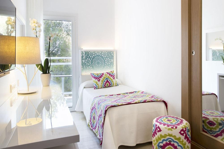 Bedroom 3, Sensimar Ibiza Beach Resort, Baleares
