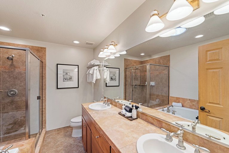 Bathroom 4, Las Posadas of Sedona, Yavapai