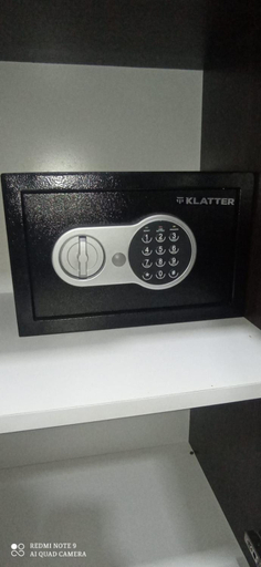 Others 2, Hotel Don Enrique, Guaraní
