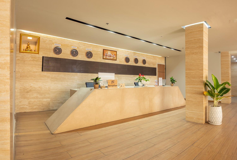 Public Area 2, Jomtien Sands Residence - Beachfront, Relax &amp; Amazing Seafood Dining, Pattaya
