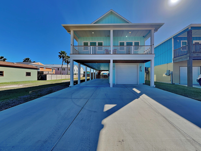Exterior & Views 2, Glory Daze by Silver Sands Vacation Rentals, Nueces