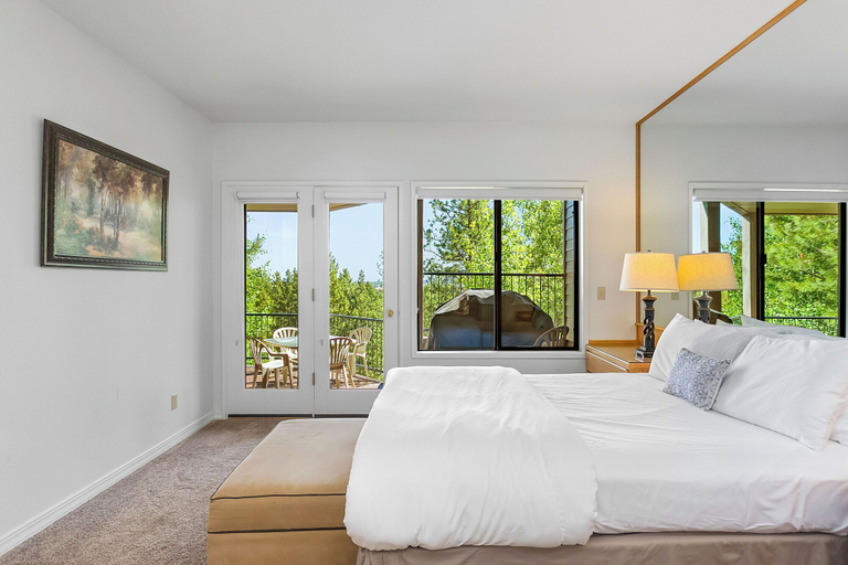 Bedroom 3, Snowcap Escape at Mount Bachelor, Deschutes