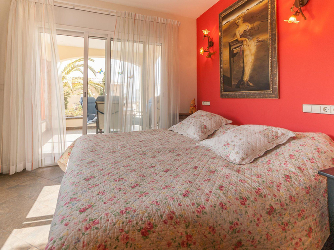 Bedroom, Coastal Villa with Garden, Girona