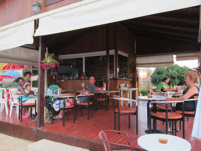 Food & Drinks 5, Baladinos Apartments, Crete