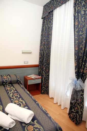 Bedroom 3, Hotel American, Venezia