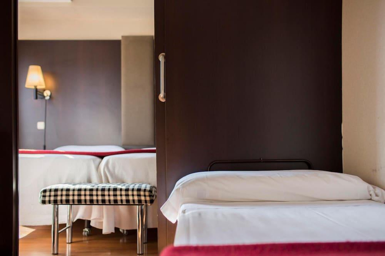 Bedroom, Hotel Delta Tudela, Navarra