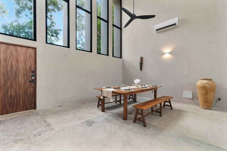 Others 5, Casa Leto - M11, Cozumel