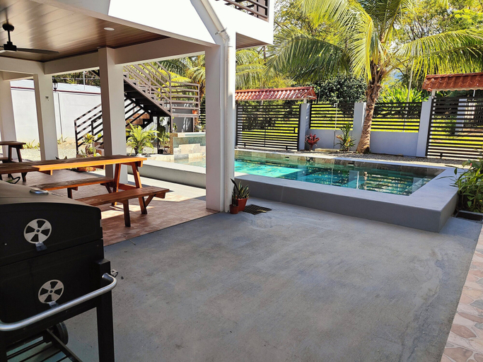 Others 4, AJ House & Suites, Osa