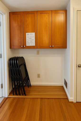 Others 3, Master Suite with Fruitful Tree backyard, Seattle