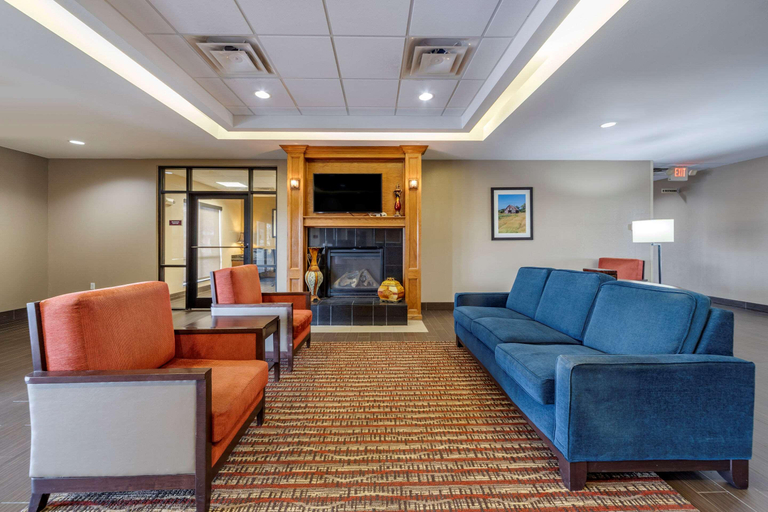 Public Area 2, Spark By Hilton Shawnee, Pottawatomie