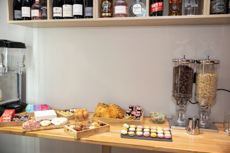 Food & Drinks 2, QUICK'HOT BY GTS, Rhône