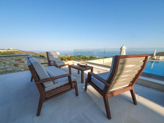 Others 5, Petani Resort, Ionian Islands