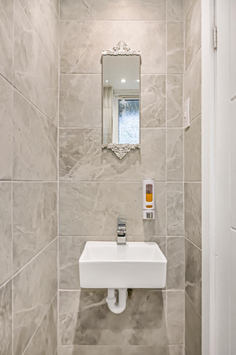 Bathroom 5, Bricklane Apartment, London