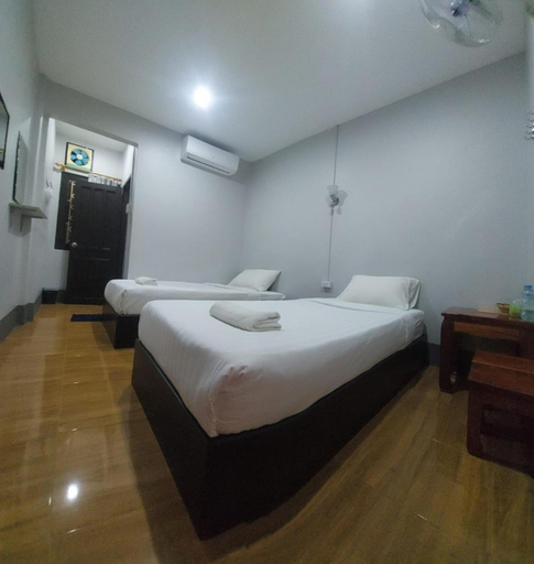 Bedroom 3, Phonethavy Guesthouse, Luang Prabang