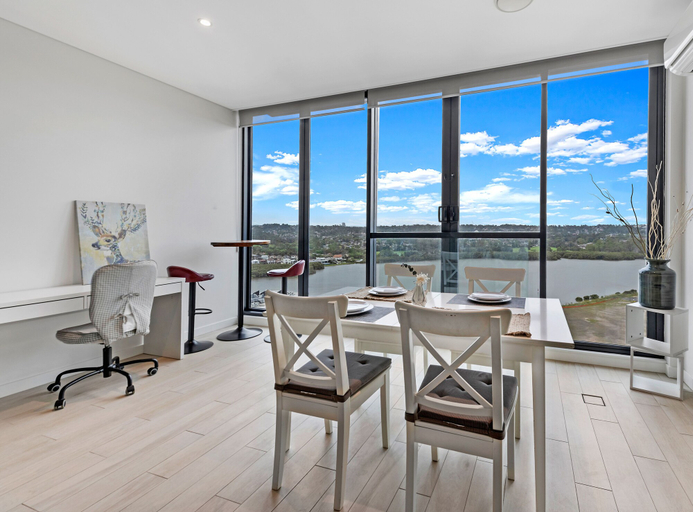 Others 3, Kozyguru | Wentworth Point | 1 Bed Waterview Apt, Sydney