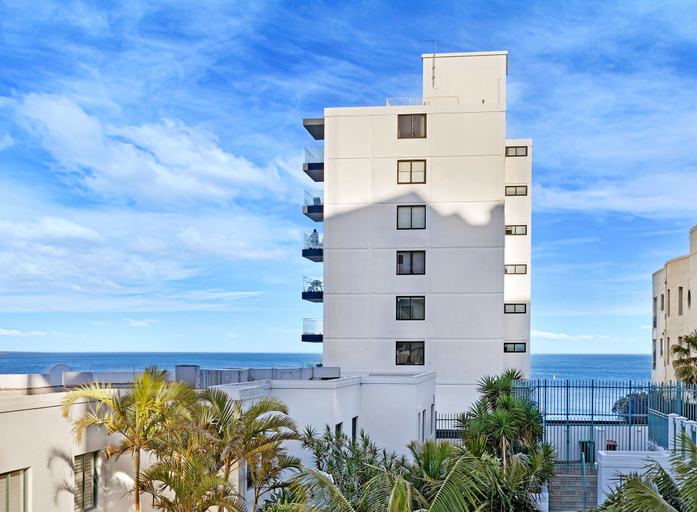 Exterior & Views, Kozyguru | Cronulla | 1 Bed Apt Next To Beach, Sutherland Shire - East