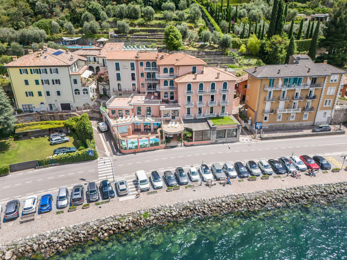 Exterior & Views 2, Lake Hotel Ifigenia, Trento