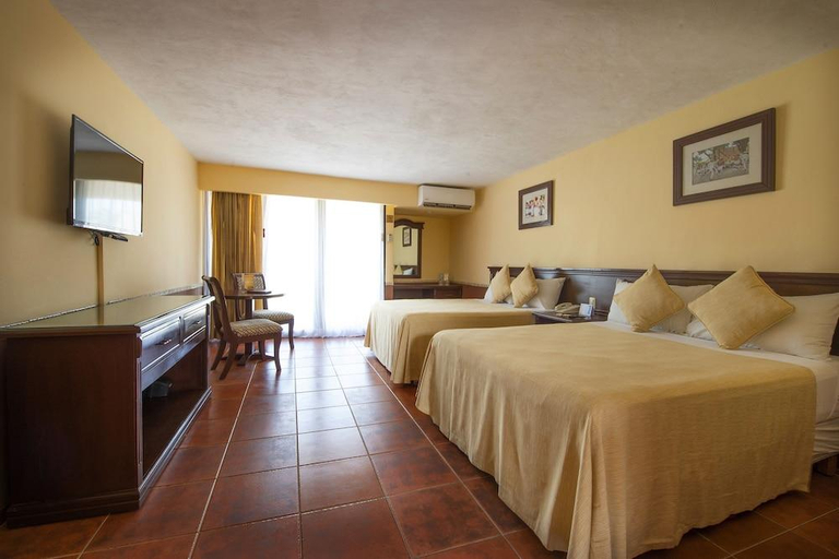 Bedroom 3, Del Gobernador, Mérida