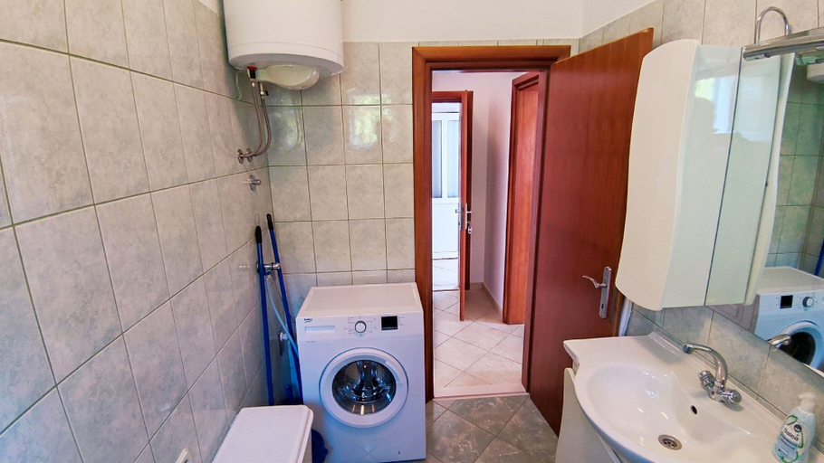 Bathroom 4, Leana Apartments , Island of Brač, Supetar