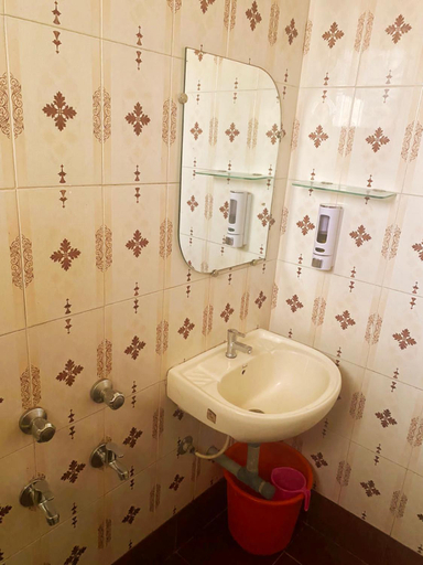 Bathroom 3, Hotel Baga Sea Blue, North Goa