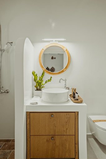 Bathroom 3, St-Ten Stone Built Village, Crete