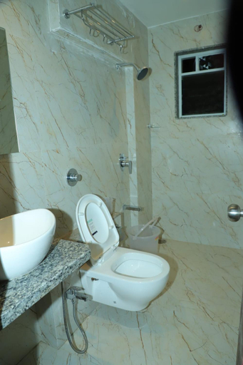 Bathroom 3, Hotel Sai D-lax, Ahmadnagar