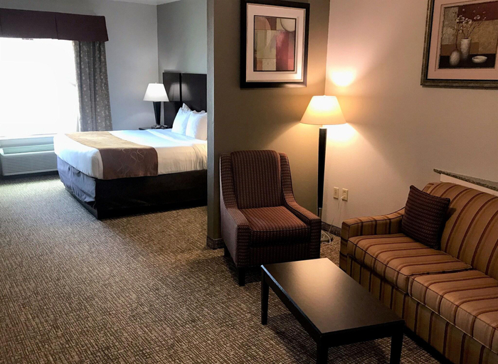 Bedroom 3, Comfort Suites, Matagorda