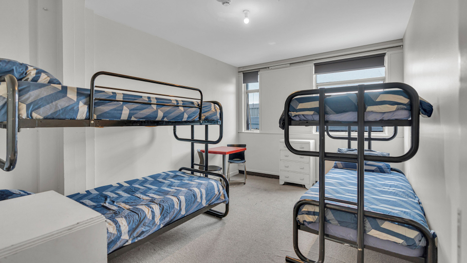 Bedroom 2, Christchurch Backpackers, Christchurch