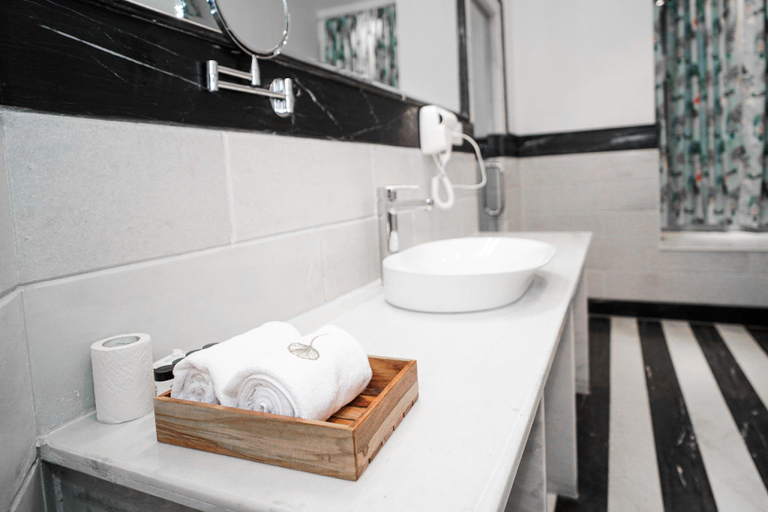 Bathroom 4, Grandrosse Boutique - Pichola Lake Facing Hotel , Udaipur