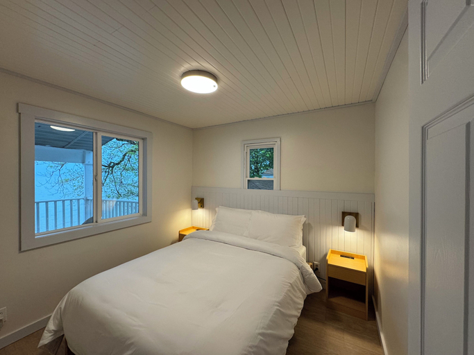 Bedroom 2, The Ours at Geneva on the Lake, Ashtabula