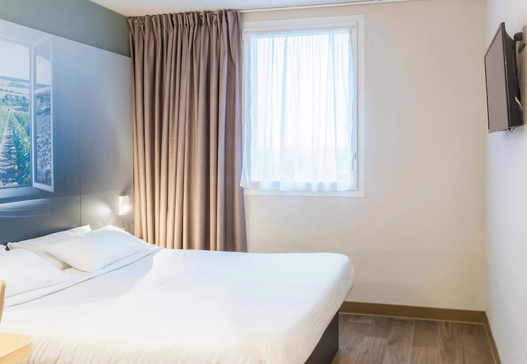 Bedroom 4, B&B Hotel Troyes Magasins d usine, Aube