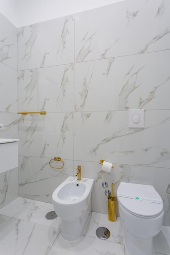Others 3, Golden Suites by Dimorra, Napoli