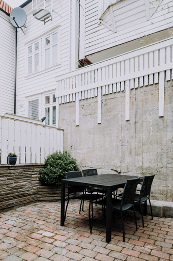 Exterior & Views 2, Bergen Beds - Serviced Apartments, Bergen