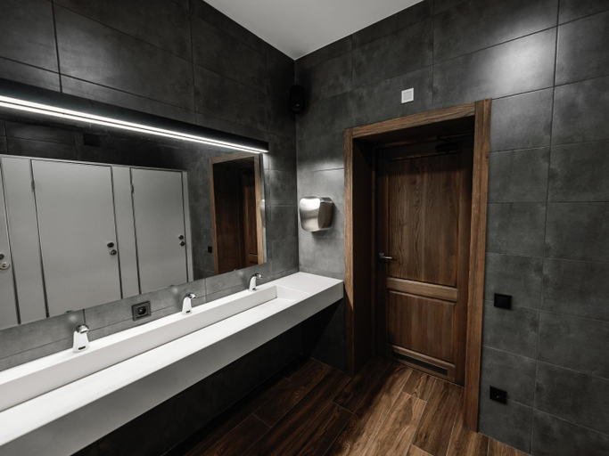Bathroom 4, Nesvit Capsule Hotel, Sviatoshyns'kyi
