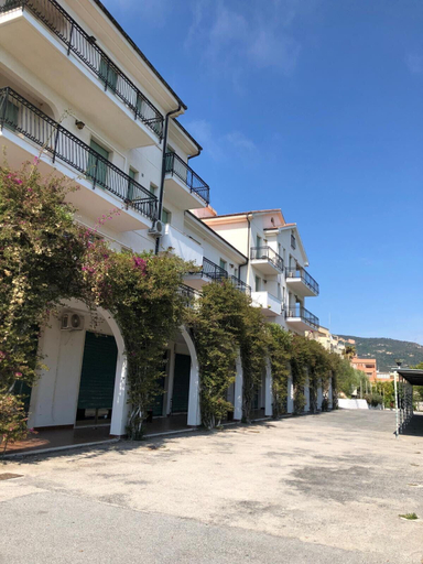 Exterior & Views, Blu Apartments, Savona