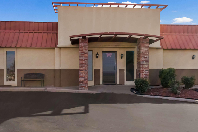 Exterior & Views 2, Quality Inn Chickasha Near University, Grady