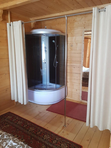 Bathroom 5, Dayarta, Drohobyts'kyi