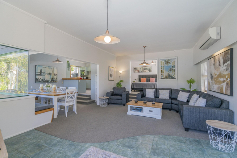 Bedroom 3, Oceans 88 Whitianga Coastal Accommodation Suites, Thames-Coromandel
