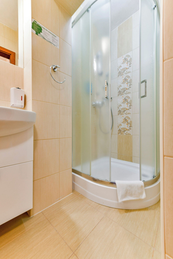 Bathroom 4, Alka Sun Resort, Kołobrzeg