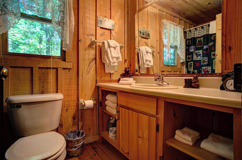 Bathroom 4, Paradise Hills Winery Resort and Spa, Union