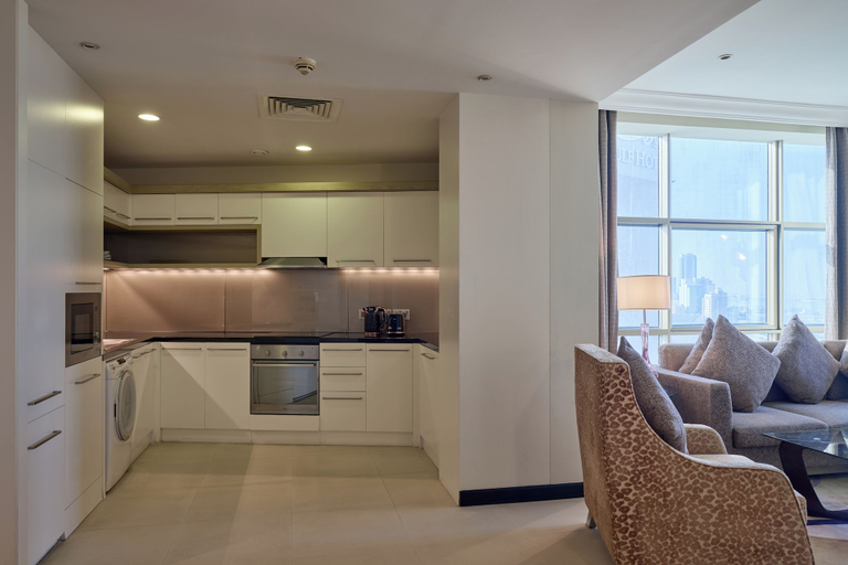 Dining Room 10