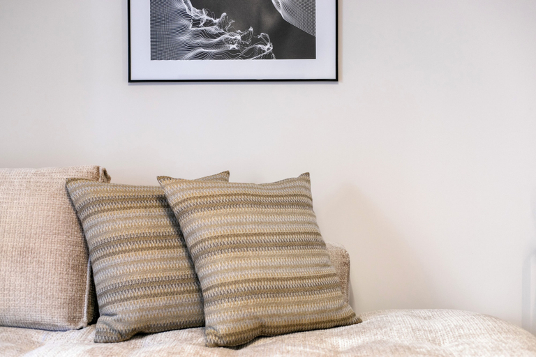 Bedroom 2, Belmont - 2 Bedroom Apartment in Athens, Attica