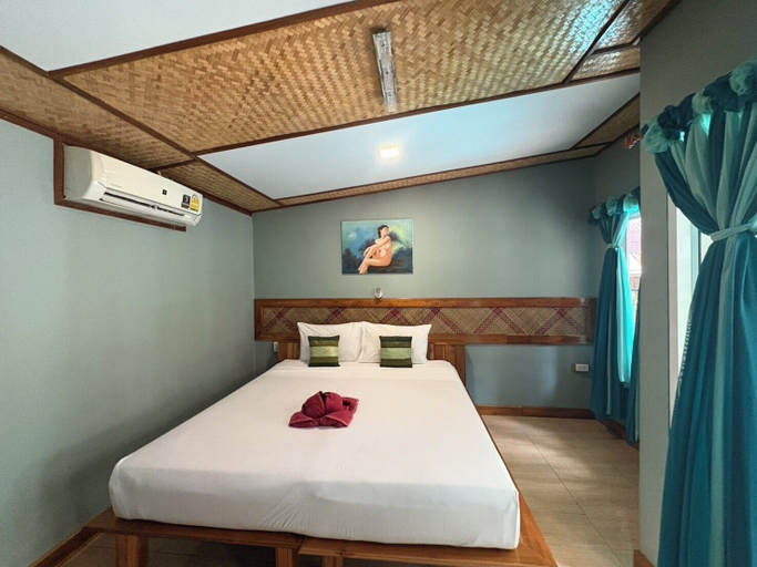Bedroom 4, Phi Phi Ingphu Viewpoint Hotel, Mueang Krabi