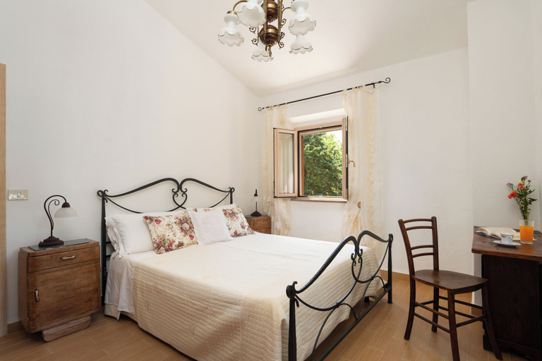 Bedroom 4, Villa Il Goro, Florence